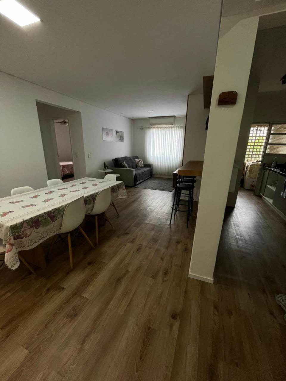 Guaru 17 Apartamento Na Praia Da Enseada Γκουαρούχα Εξωτερικό φωτογραφία